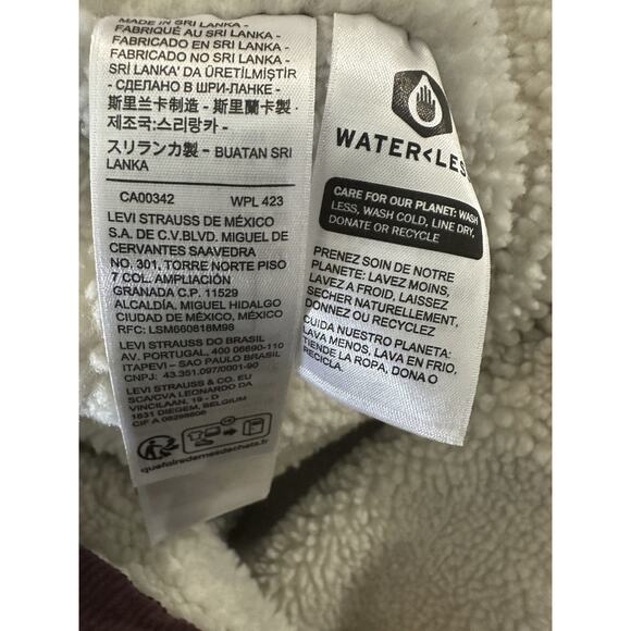 NWT Levi's Women's 90'S Corduroy Sherpa Trucker Jacket Burgundy Large Western - Picture 7 of 9